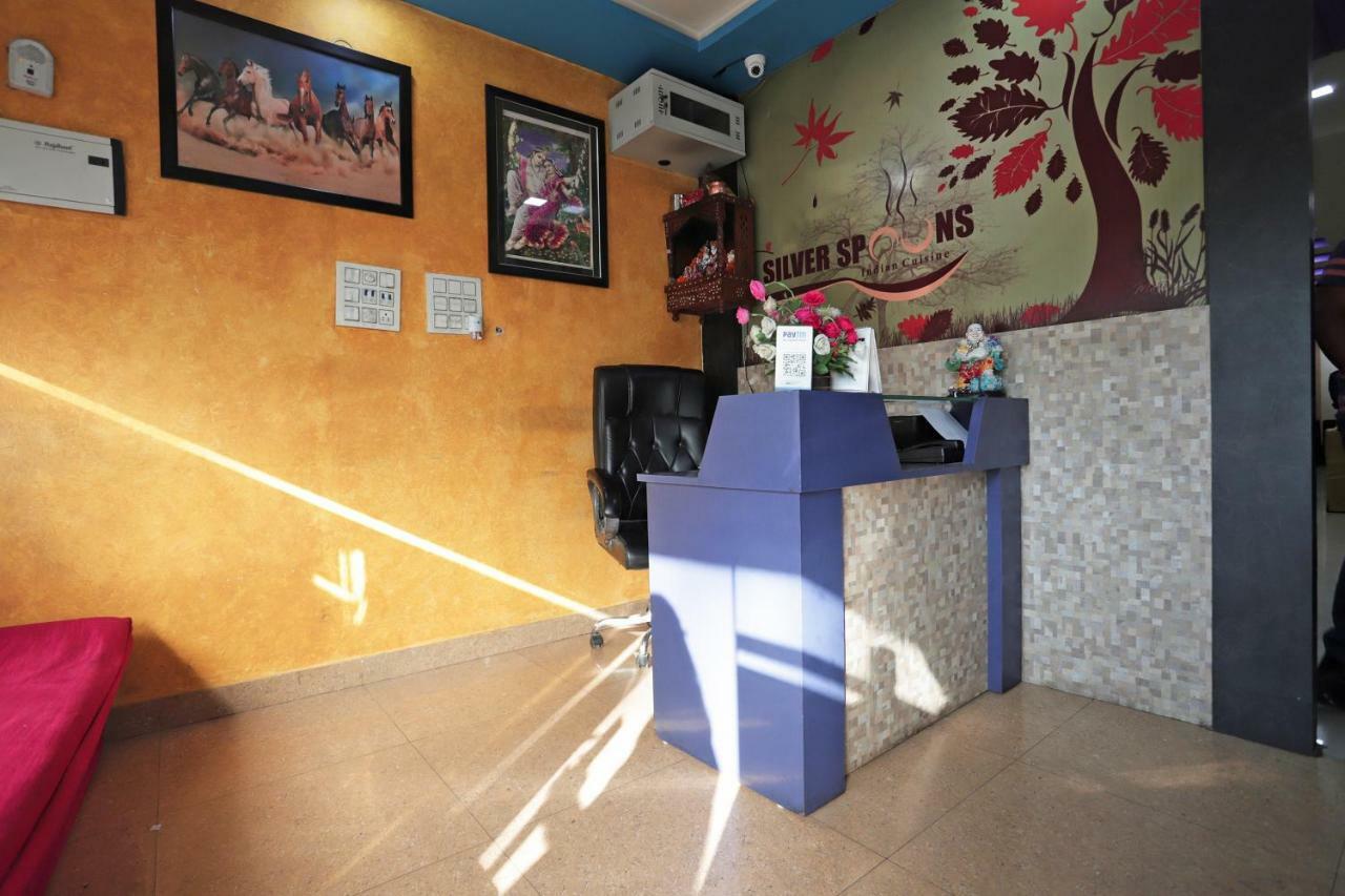 Oyo 38520 Hotel Silverspoon Roorkee Kültér fotó
