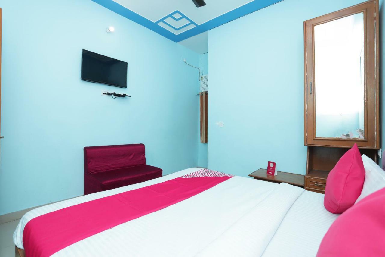 Oyo 38520 Hotel Silverspoon Roorkee Kültér fotó